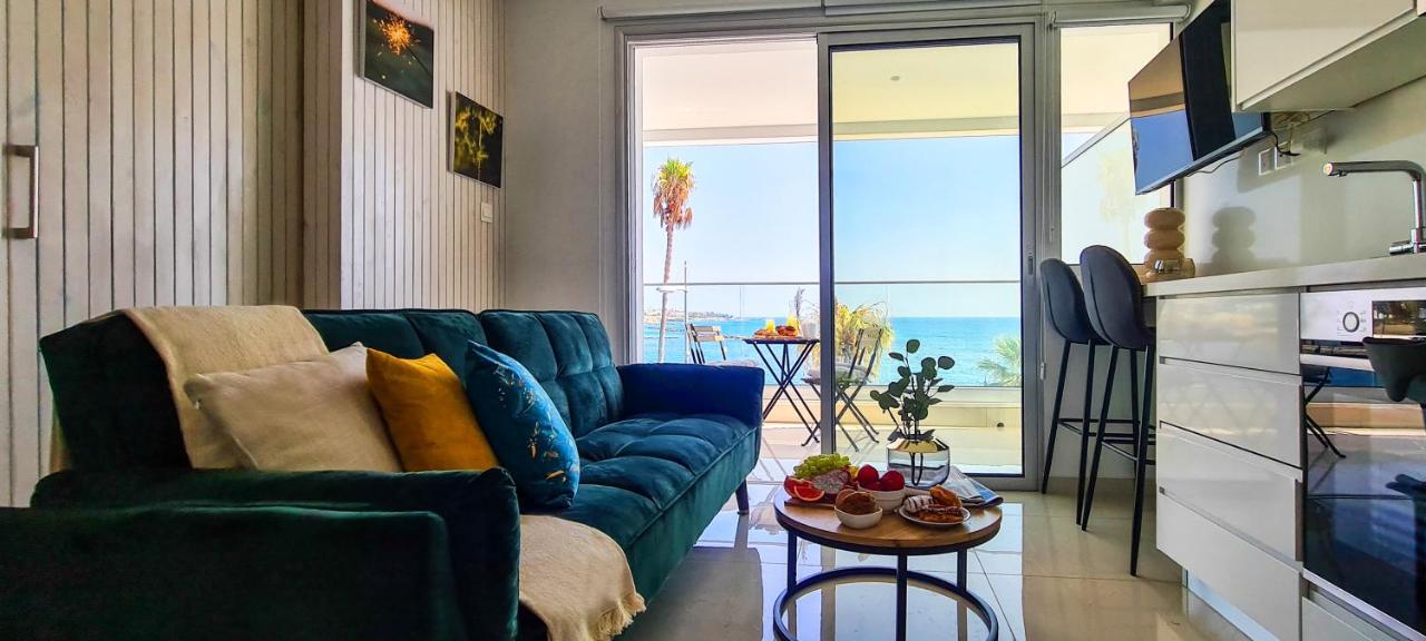 Phaedrus Living: Seaview Emerald Flat Lighthouse 48 Pafos