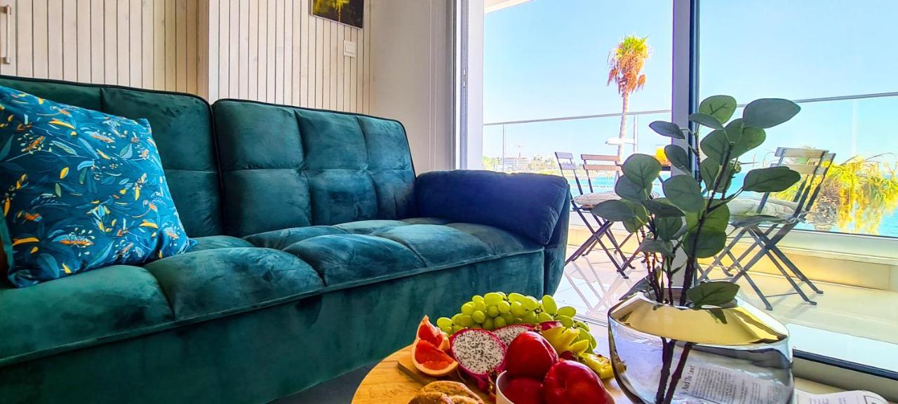 Phaedrus Living: Seaview Emerald Flat Lighthouse 48 Apartament *